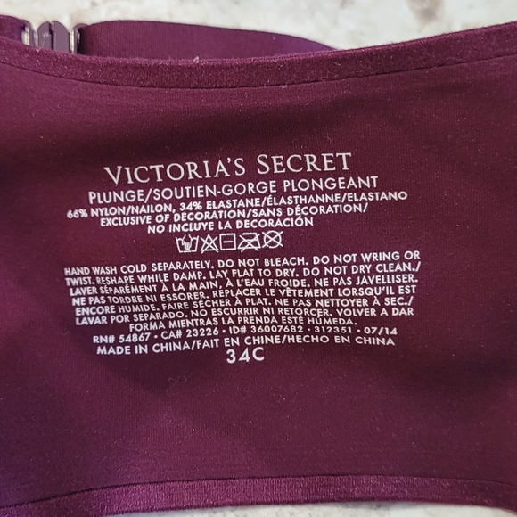 Victoria's Secret Plunge bra - Picture 3 of 3